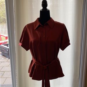 4/$40 - Closet clear out - silky looking blouse